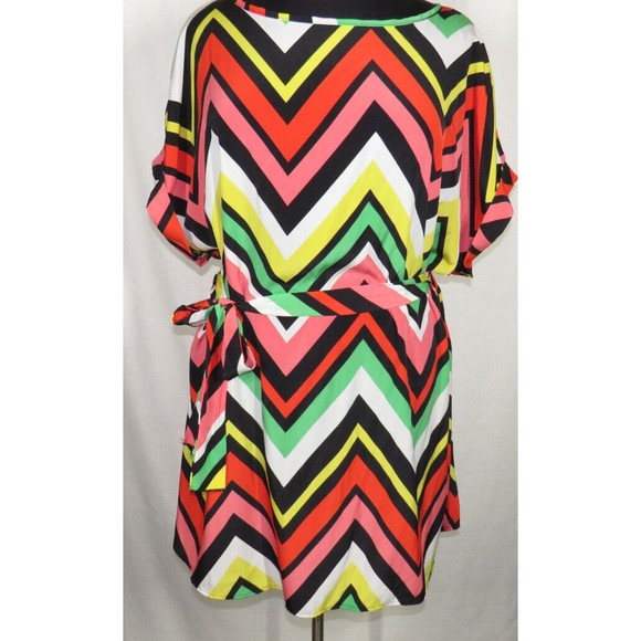 FTF Women's Multicolor Chevron Striped Dolman Sleeve Dress Plus Size 3X - Picture 4 of 14